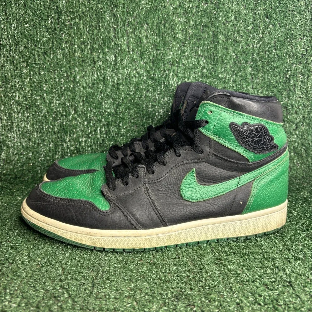 Jordan 1 Retro High Pine Green 2.0 Leather Athletic Sneaker Black Mens Size 10